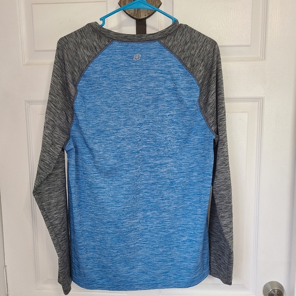 SB Tech Coolplay Spaced Core T-Shirt, Size: Medium Color: Blue & Grey - Picture 8 of 9